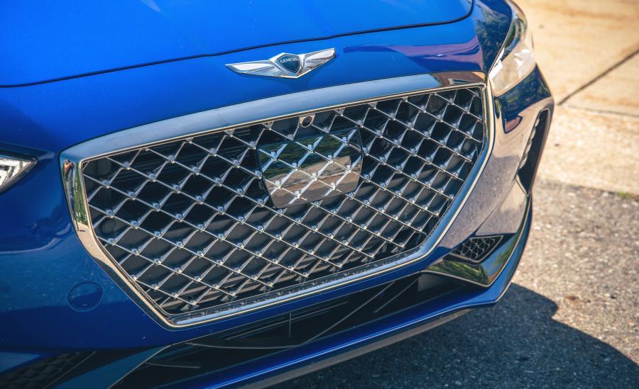 Детали экстерьера Genesis G70 2.0T 2018 года  (NA) (фото 29 из 44)